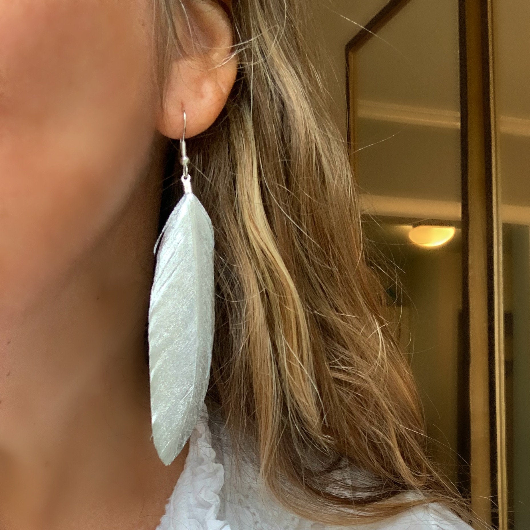 feather-earrings-559ubt-1.jpg