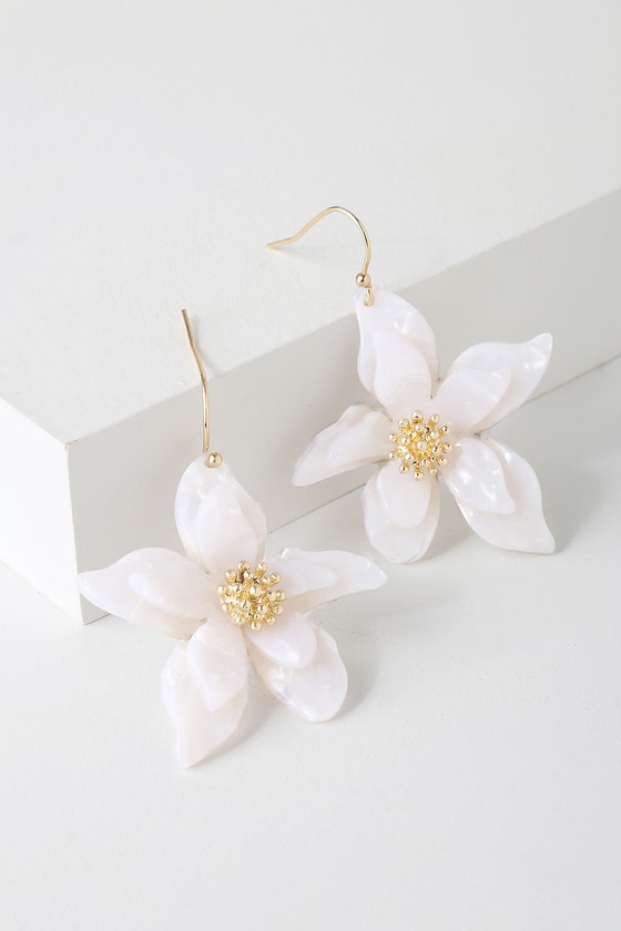 flower-earrings-240xwh-1.jpg