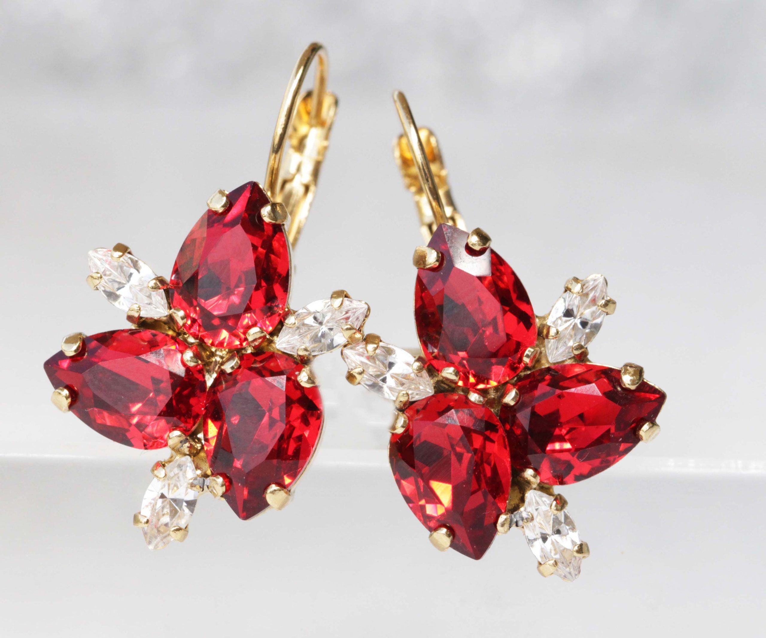 red-earrings-490ehc-1.jpg