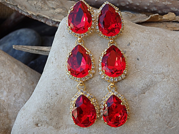 red-earrings-741qcx-1.jpg